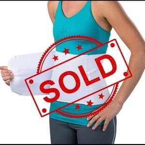 2pk Universal ProCare 9” 3-panel binder. Faja